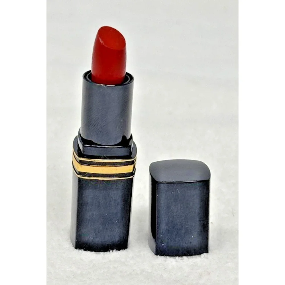 Elizabeth Arden Exceptional Lipstick‎ LUSH RED 01 Discontinued Color, New RARE - Picture 2 of 6